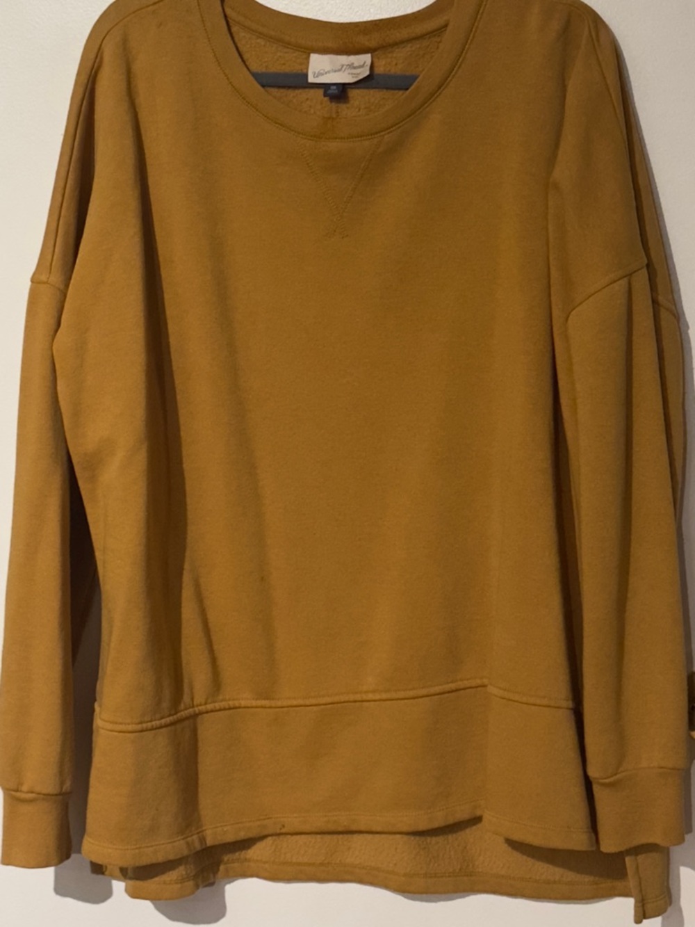Universal Thread Caramel Crewneck Sweater